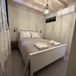 Tatil Evi Casa Porphyra Chalki Town